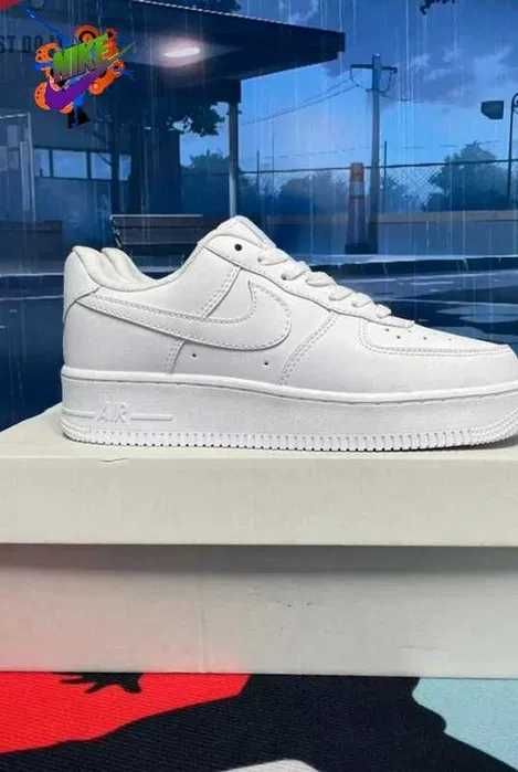 Buty meskie Nike Air Force 1 Low White R.40