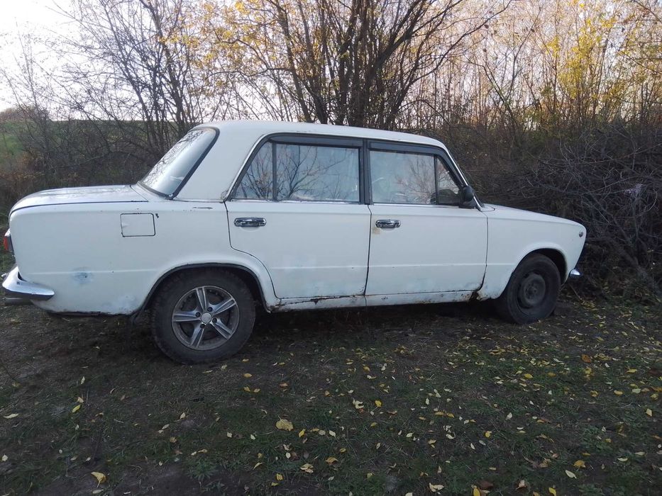 Продам ВАЗ 2101 в непоганому стані, сів поїхав