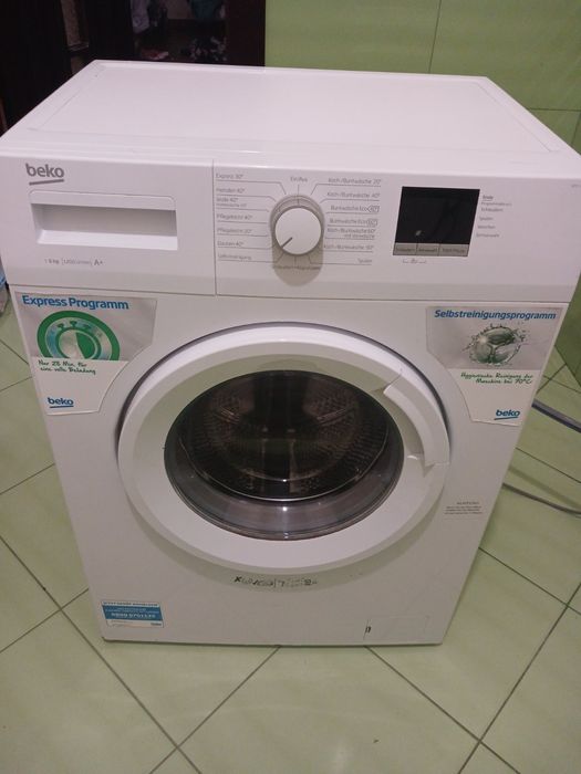 Пральна  машина deko  6 кг вузька