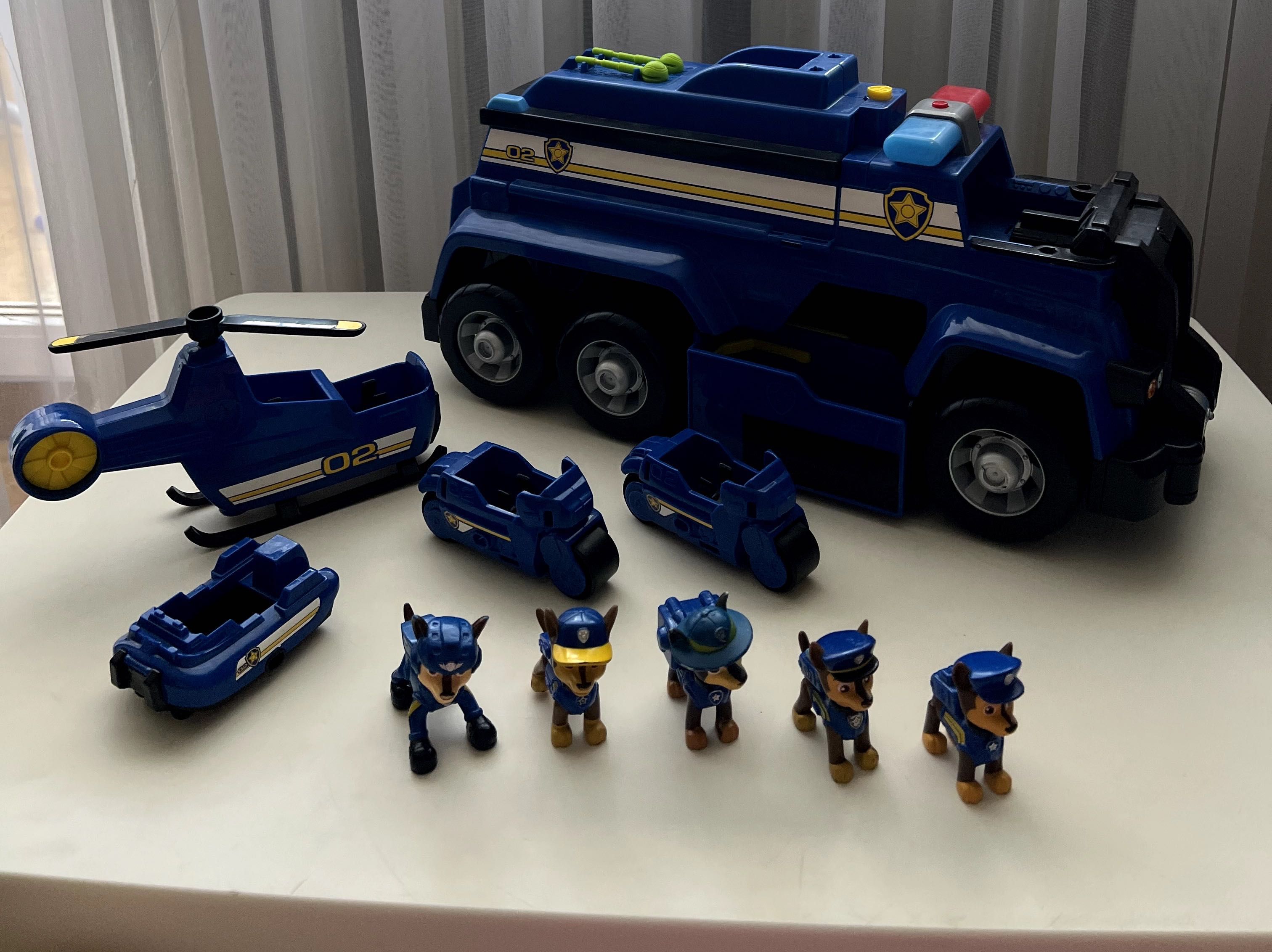 Paw Patrol Ігровий набір великий поліцейський автомобіль Гонщика 5 в 1