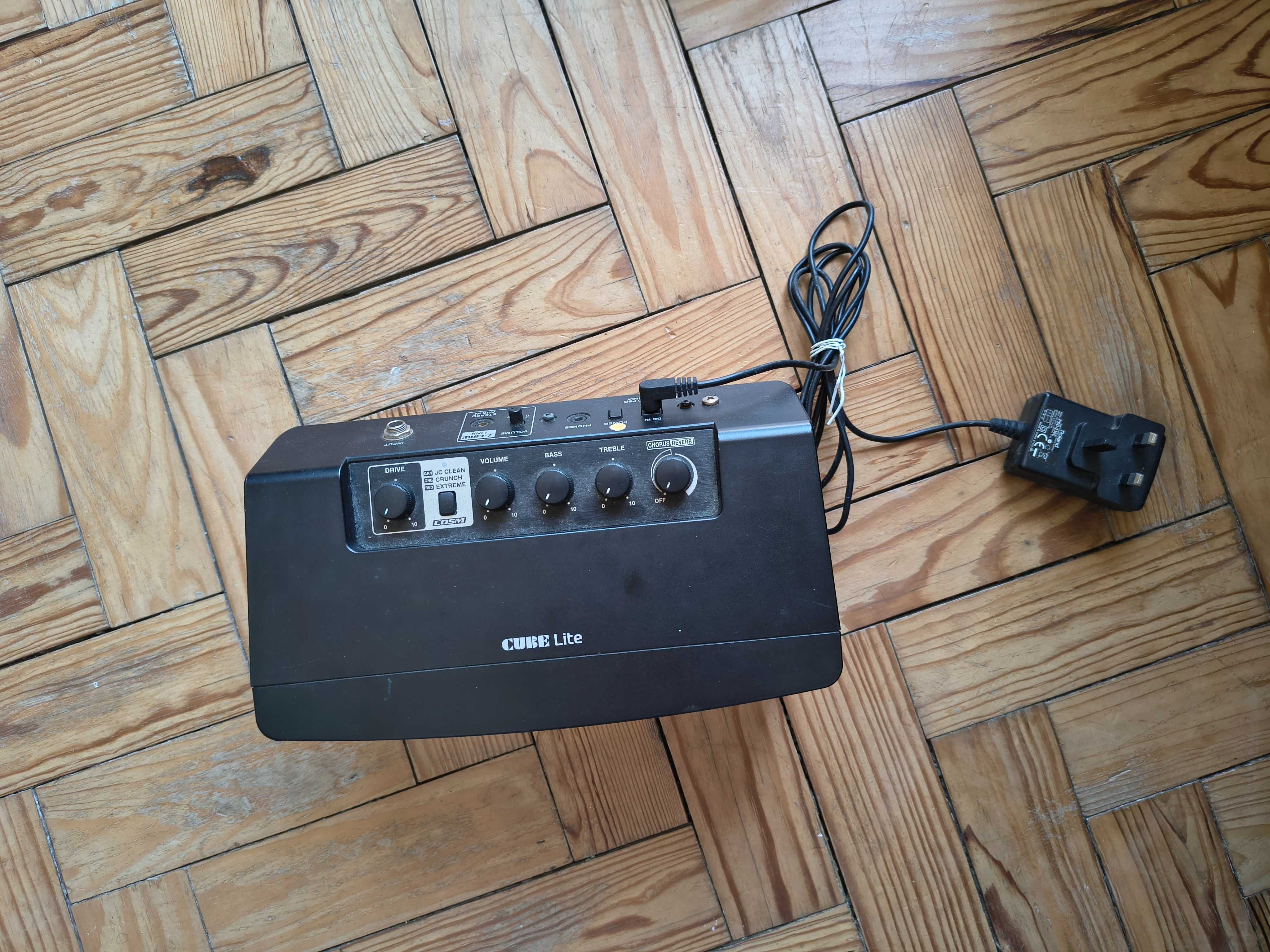 Roland Cube Lite (AVARIADO), Preto / Black 50 EUR