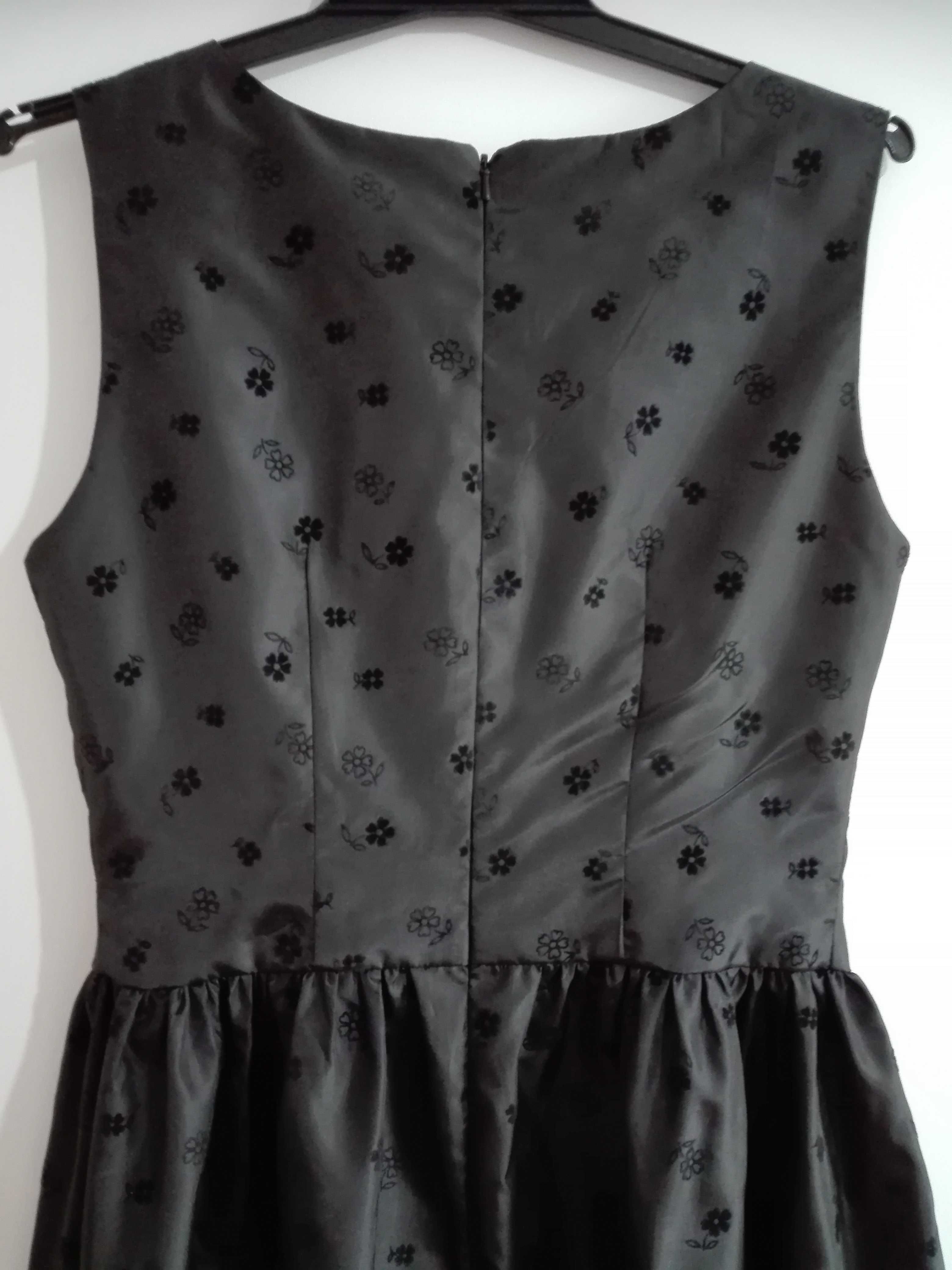 czarna, elegancka sukienka 40/42, jak nowa, L-XL