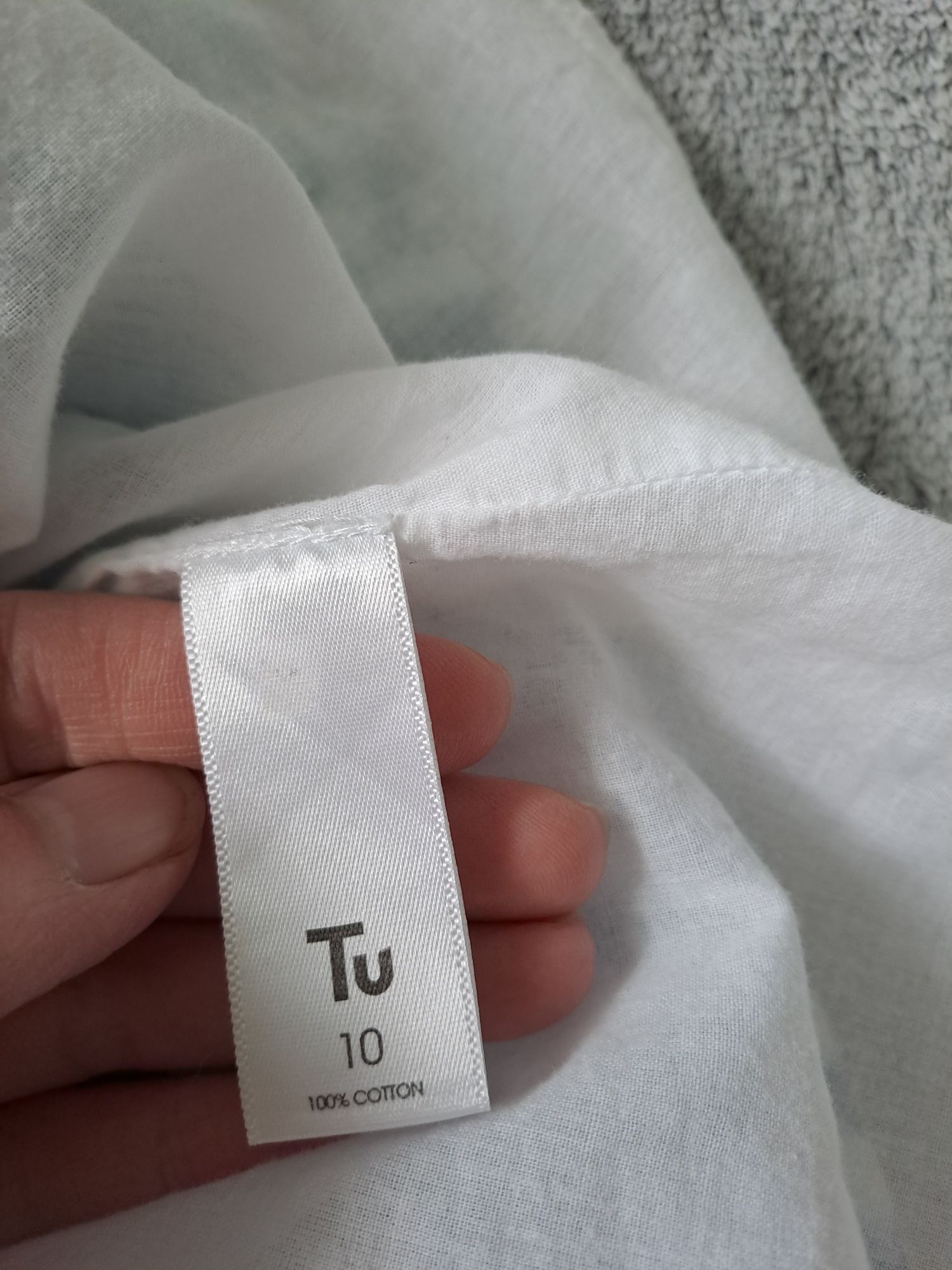 Piękna bawełniana sukienka delikatna przewiewna rozmiar 38