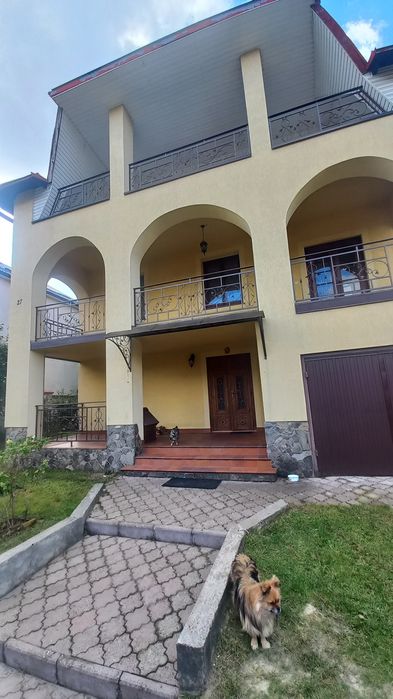 Будинок біля соснового лісу Львів-Рудно