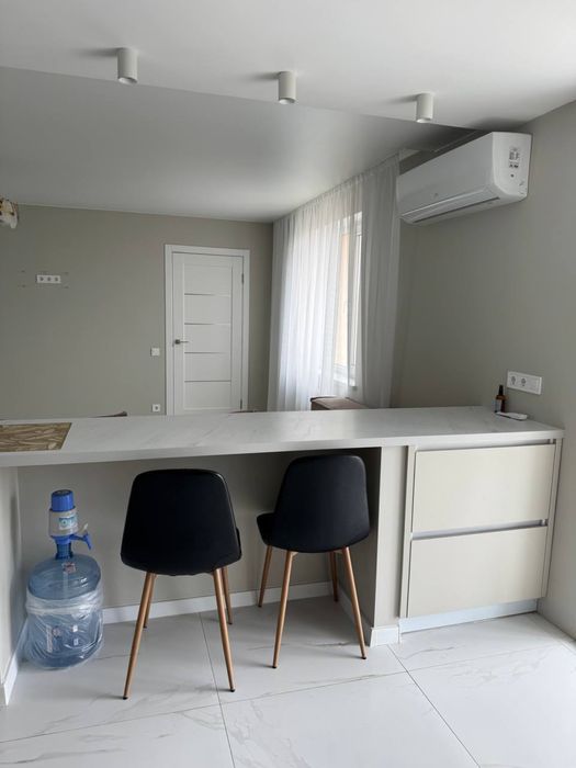 Трохкімнатна квартира в центрі міста з автономним опаленням