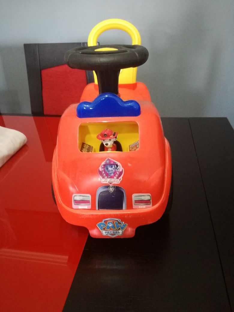 Carrinho da patrulha pata