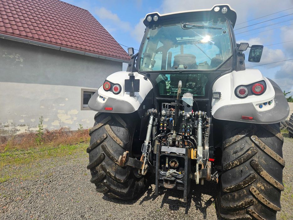 Lamborghini MACH 230 VRT  Deutz Fahr 7230 TTV