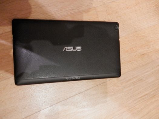 ASUS ZenPad Z170 - 3G. 16 GB. Wi-Fi. 2- cім карти.SD.