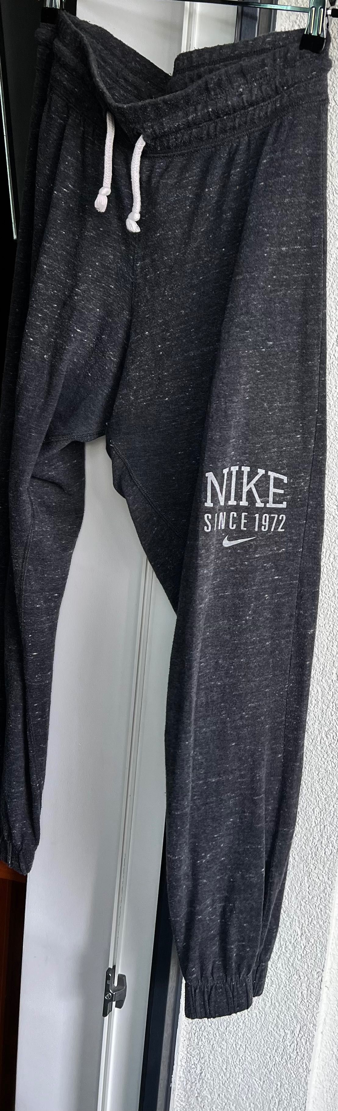 Spodnie dresy damskie Nike 36