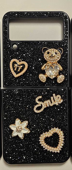 Zjawiskowe Czarne Kryształkowe etui do Samsung Galaxy Z Flip 4
