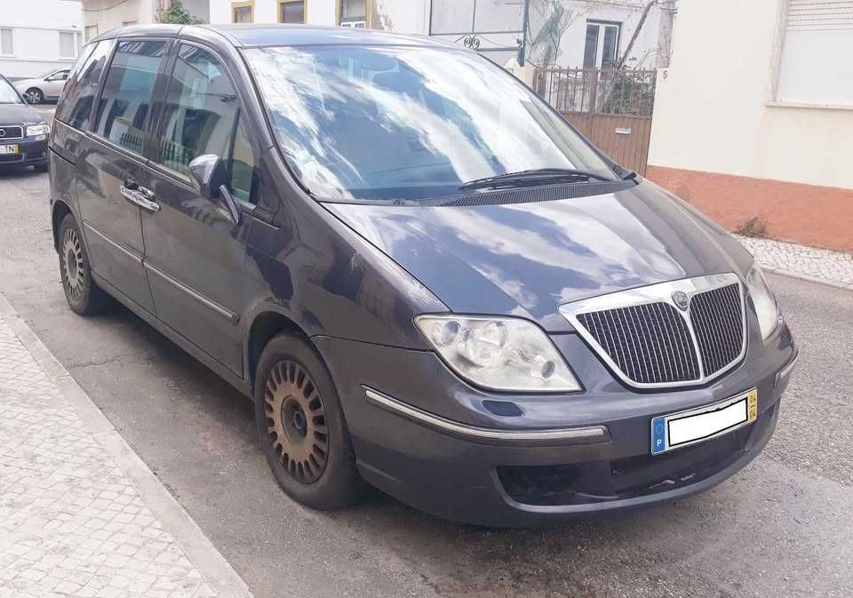 Lancia phedra 2.2 diesel 7 lugares (junta queimada)
