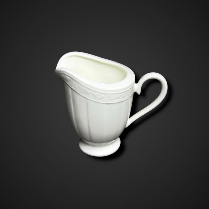 Porcelanowy mlecznik Villeroy & Boch White Pearl b5/11101