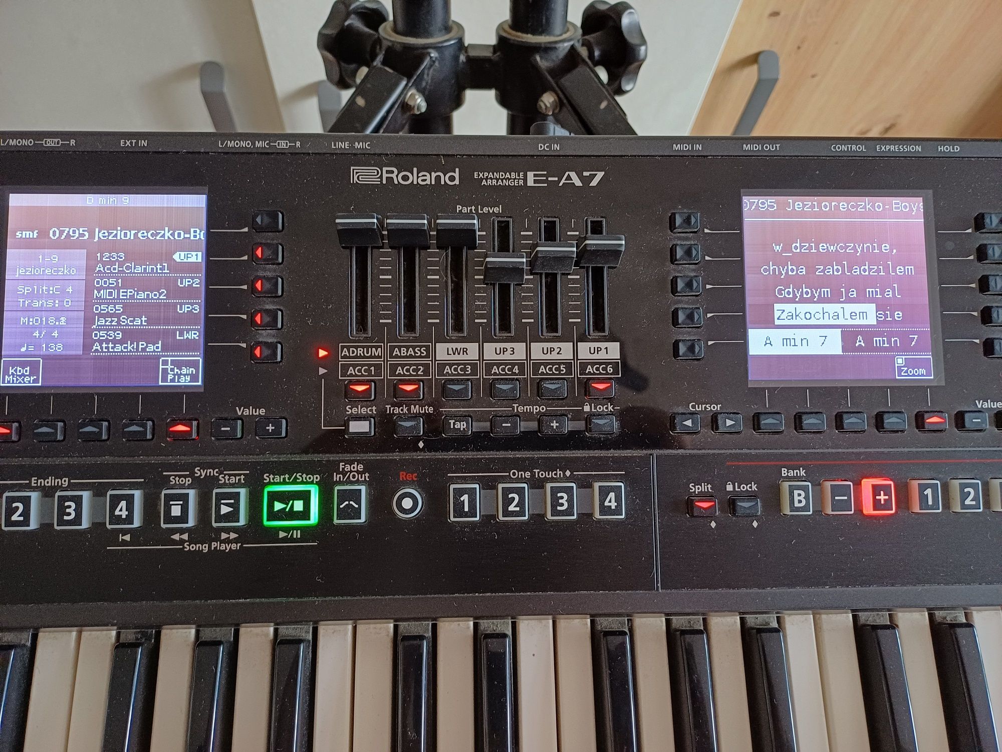 Roland EA7 keyboard klawisz organy