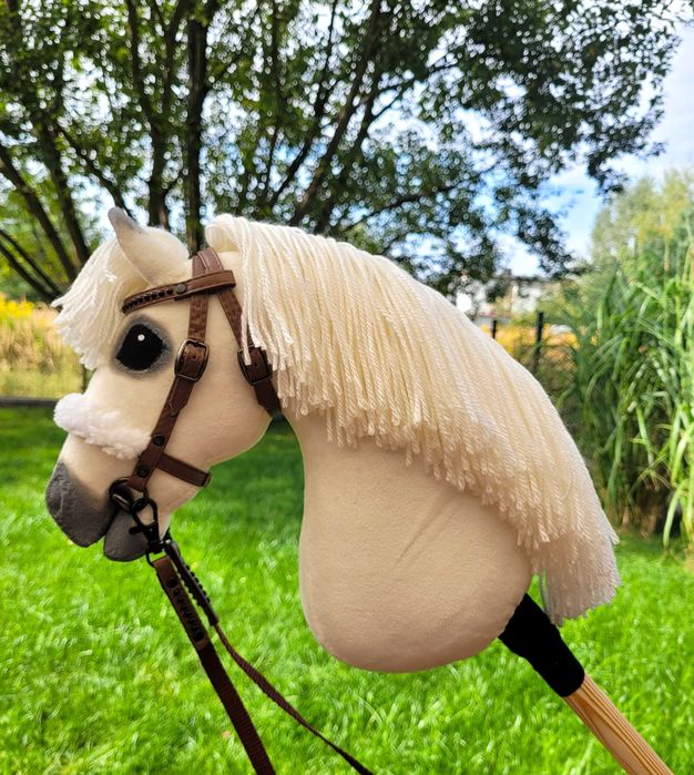 Konik Hobby Horse A4 ręcznie szyty z minky, zestaw z ogłowiem #33