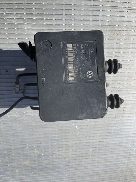 Pompa sterownik ABS vw Touran Golf V