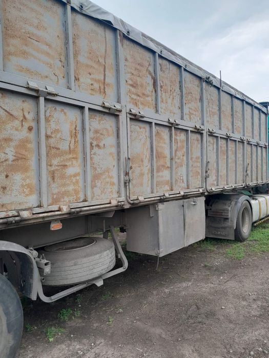 Полуприцеп МАЗ серый