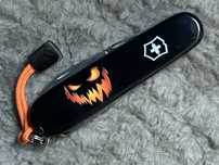 Scyzoryk Victorinox Spartan Happy Halloween 3D - kolekcjonerski, nówka