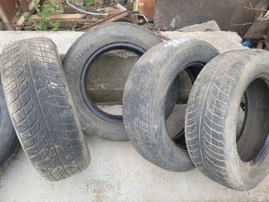 Продам резину Continental 235/60/R18  , Belshina 195/65/ 15 зимние