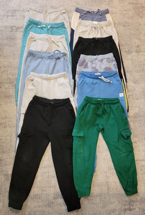 Spodnie dresowe chłopięce 122/128 - 12 sztuk