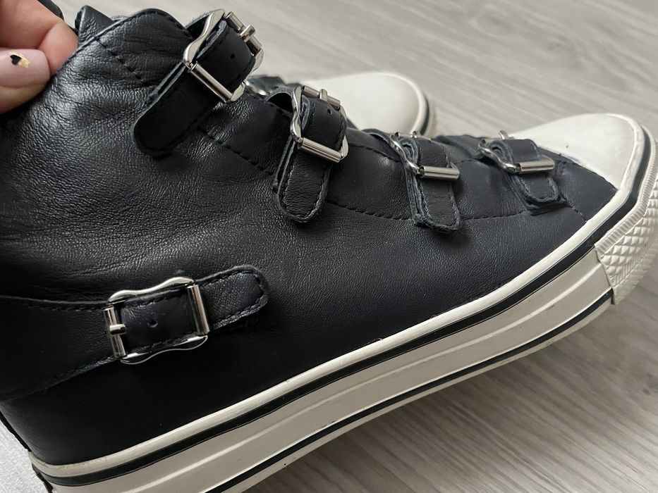 Жіночі шкіряни ботинки весняні