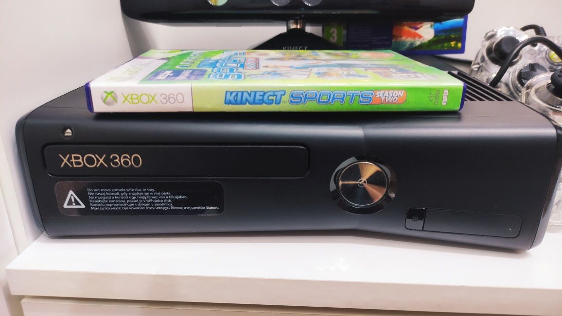 Konsola Xbox 360 dwa pady Kinect gry
