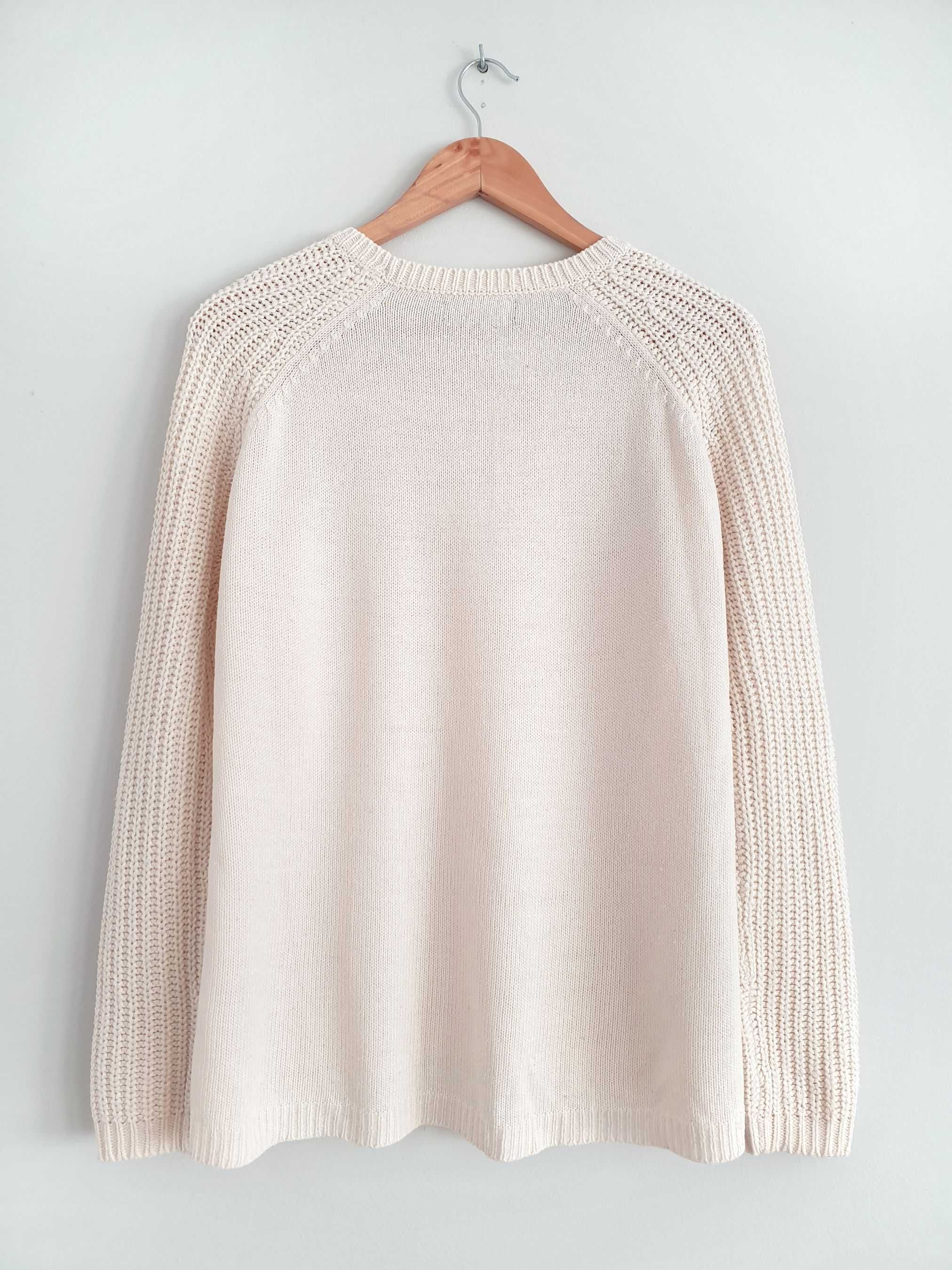 Sweter Śmietankowy Kremowy Luźny Krój Dłuższy Tył Klasyczny Casual M
