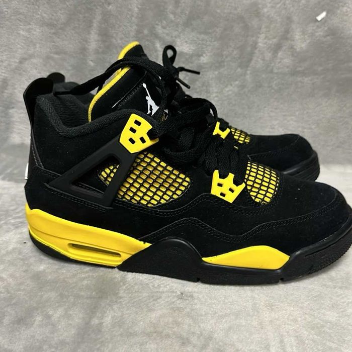 Buty sportowe Jordan_4_Retro_Thunder R.45