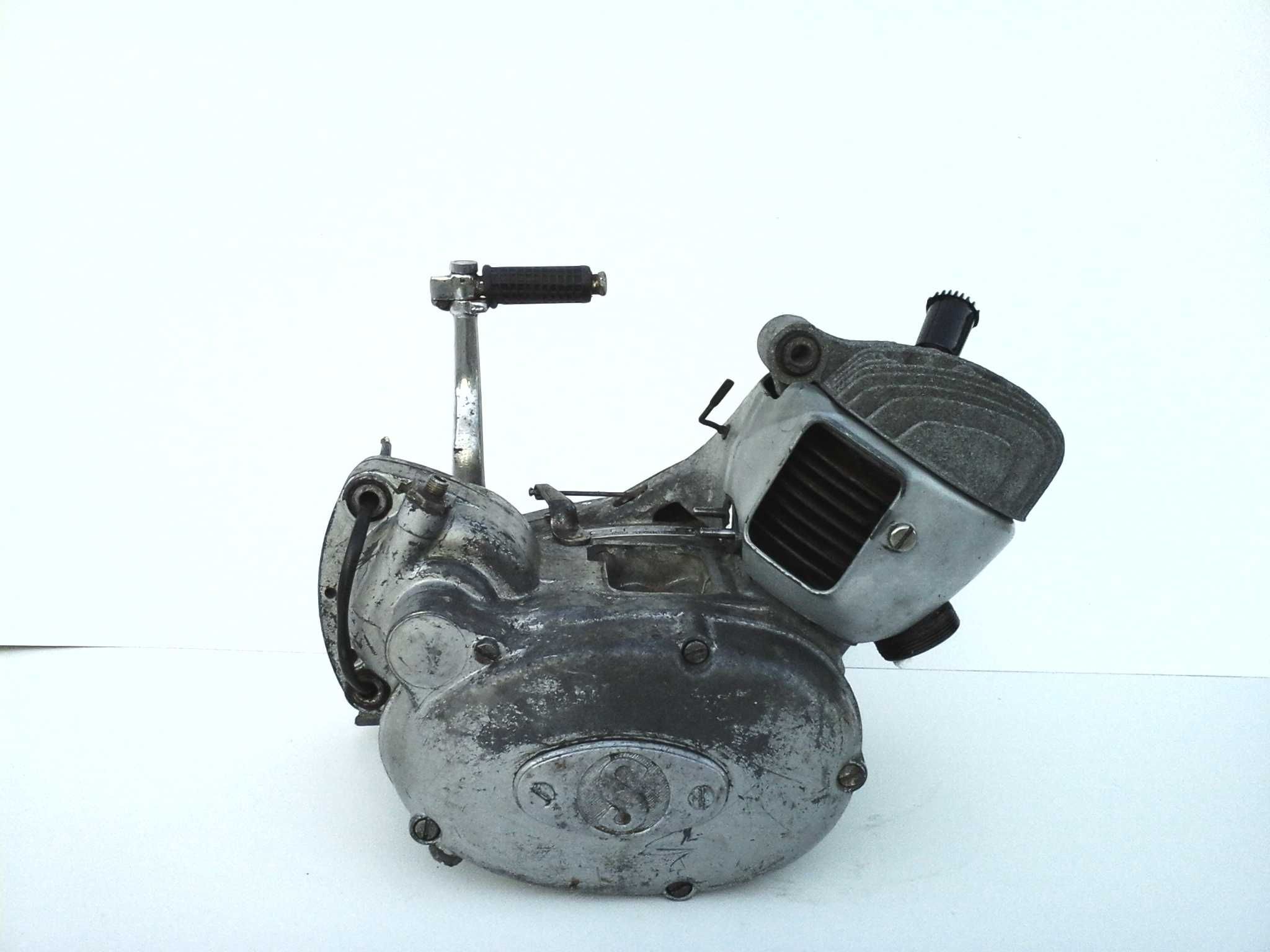 Motor SACHS 4 velocidades em estado razoavel
