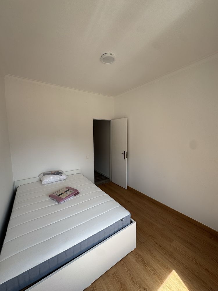 Quarto para Solteiro no Centro do Seixal