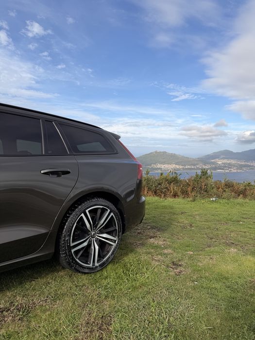 V60 T6 Hibrido Plug-in R-Design AWD