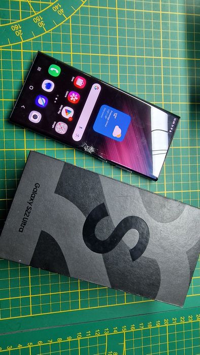 Samsung Galaxy s22 ultra zbity ekran płyta sprawna