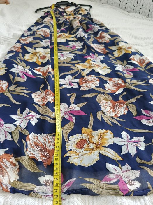 Sukienka długa w kwiaty Amelia Collection