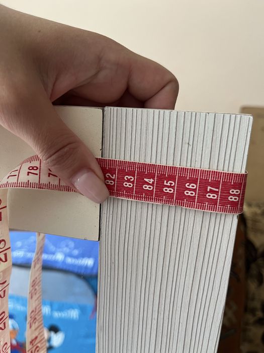 Дзеркало настінне