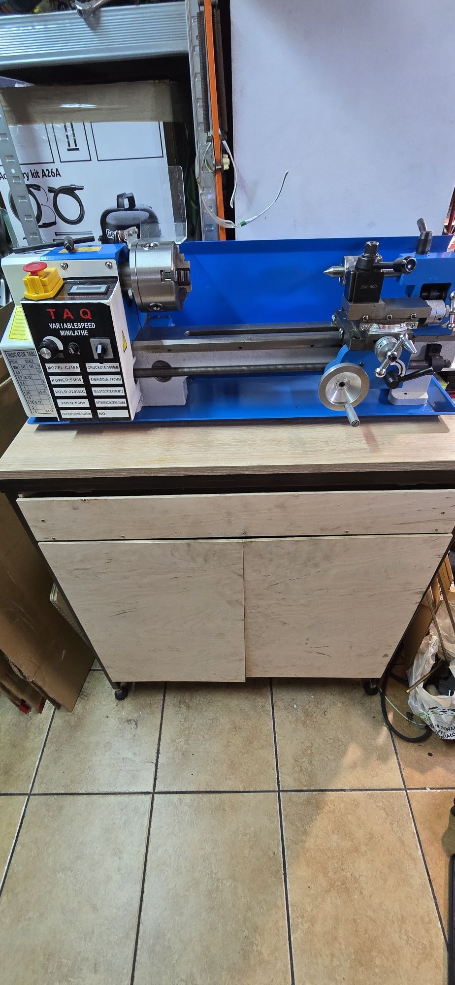 Mini tokarka 7x12 uchwyt 100mm