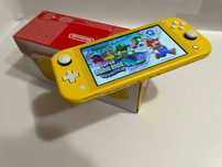 Nintendo Switch LITE Yellow з іграми + карта памяті 256 GB.