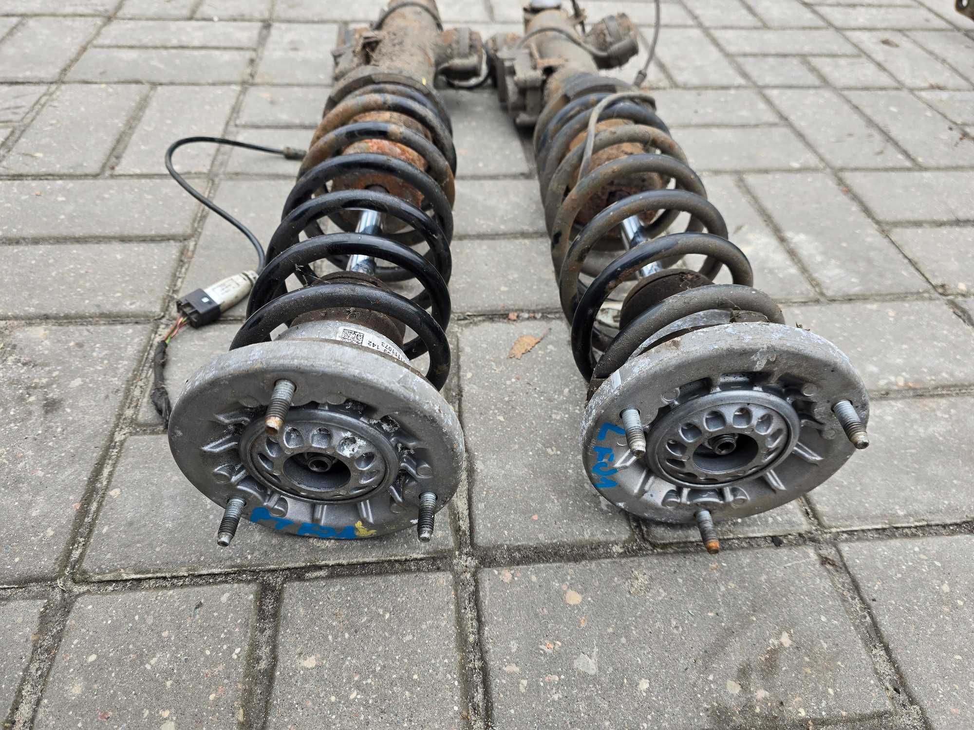 BMW 7 F01 F02 Amortyzator Sprężyna Tył PRAWY LEWY Aktywny VDC