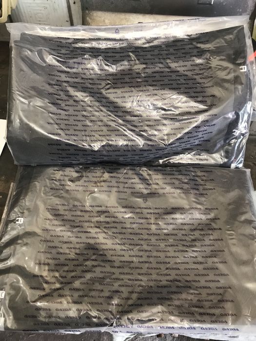 Продам ночные шторы в кабину