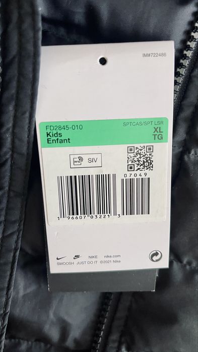 Kurtka puchowa Nike, oryginalna