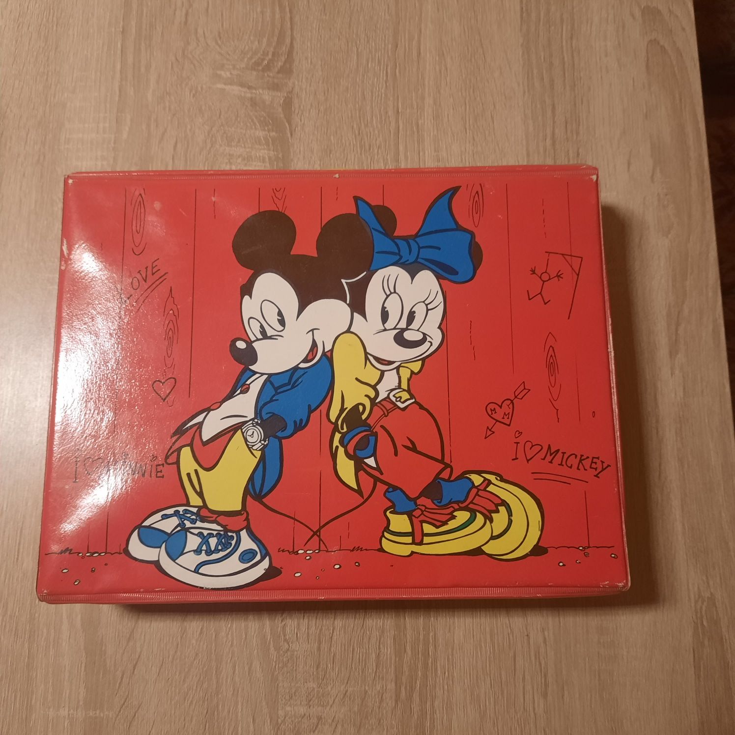 Walizka na 30 kaset