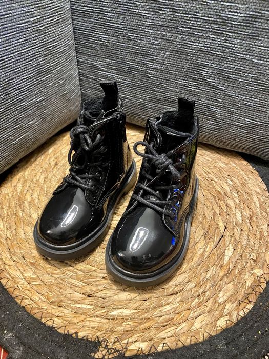 Botas H&M preto 20/21