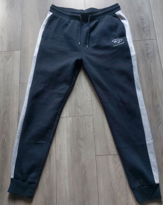 Утепленные спортивные штаны р.-L