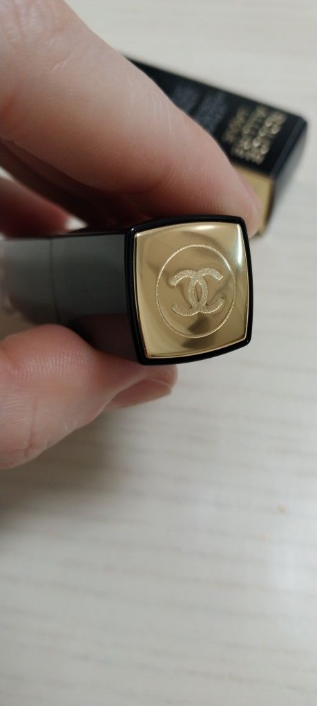 Chanel rouge allure laque  оттенок 80 timeless