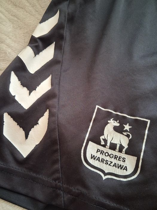 Spodenki męskie sportowe hummel