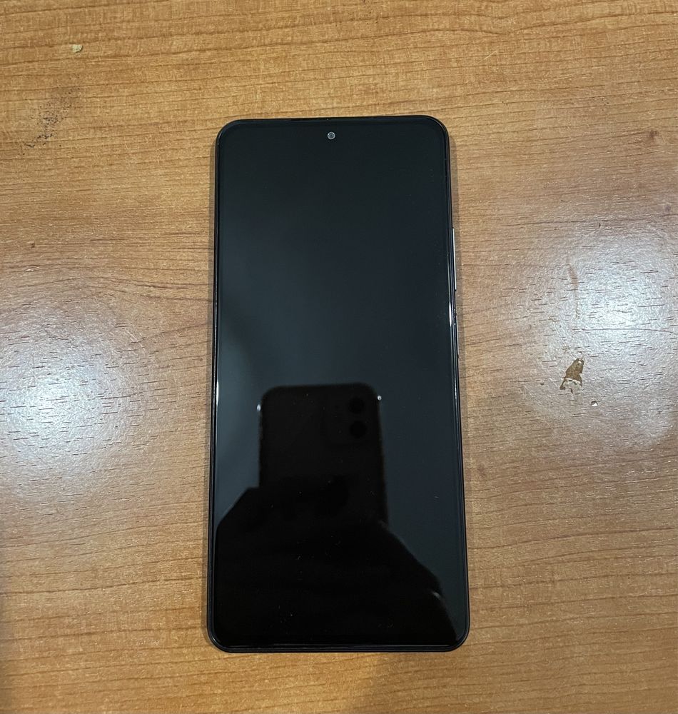 Xiaomi Poco F3 (Dual Sim)