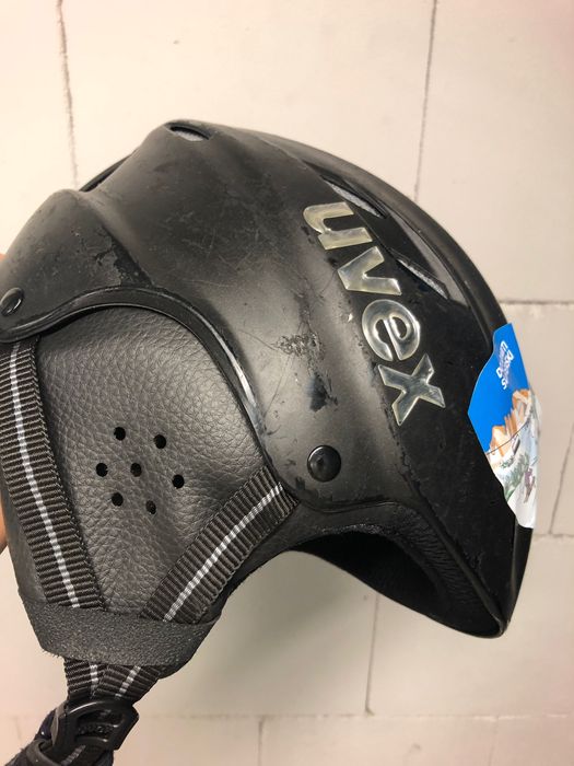 Czarny kask narty/snowboard uvex 53-57 cm