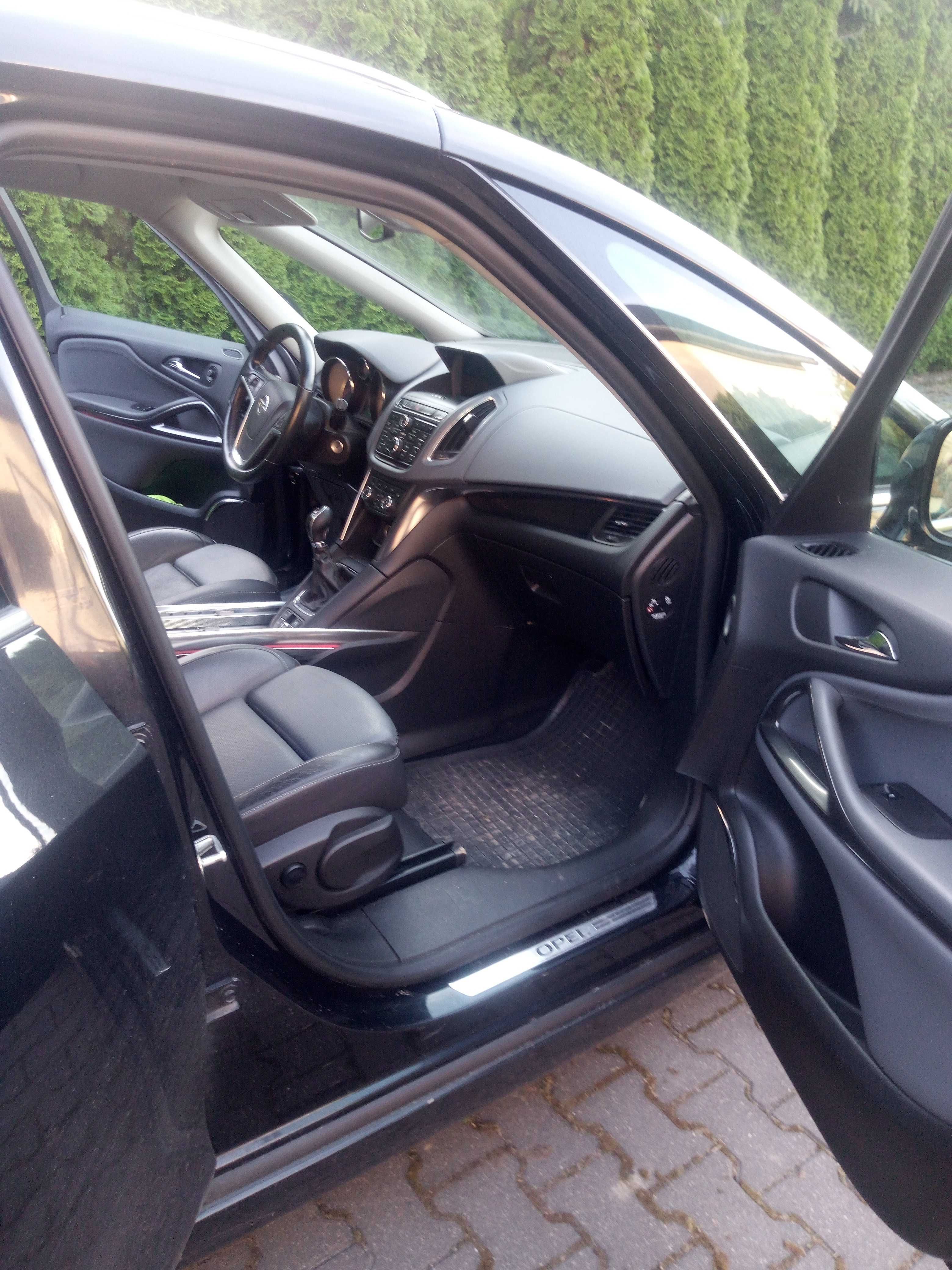 Opel Zafira C 2.0 Tourer OPC