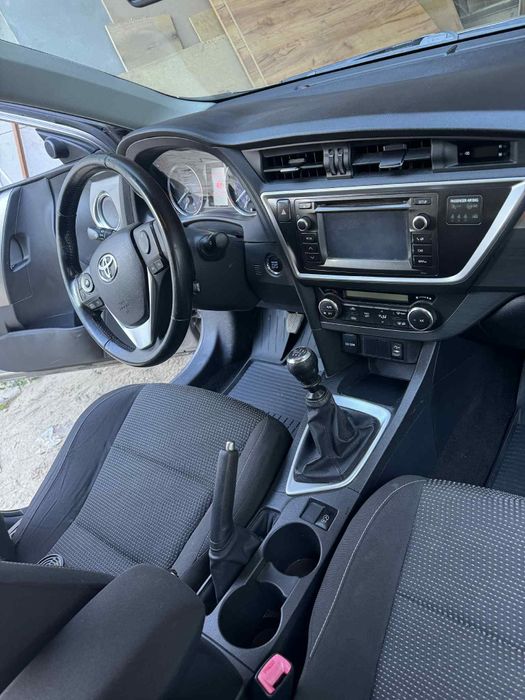 Toyota auris 2.0 d4d