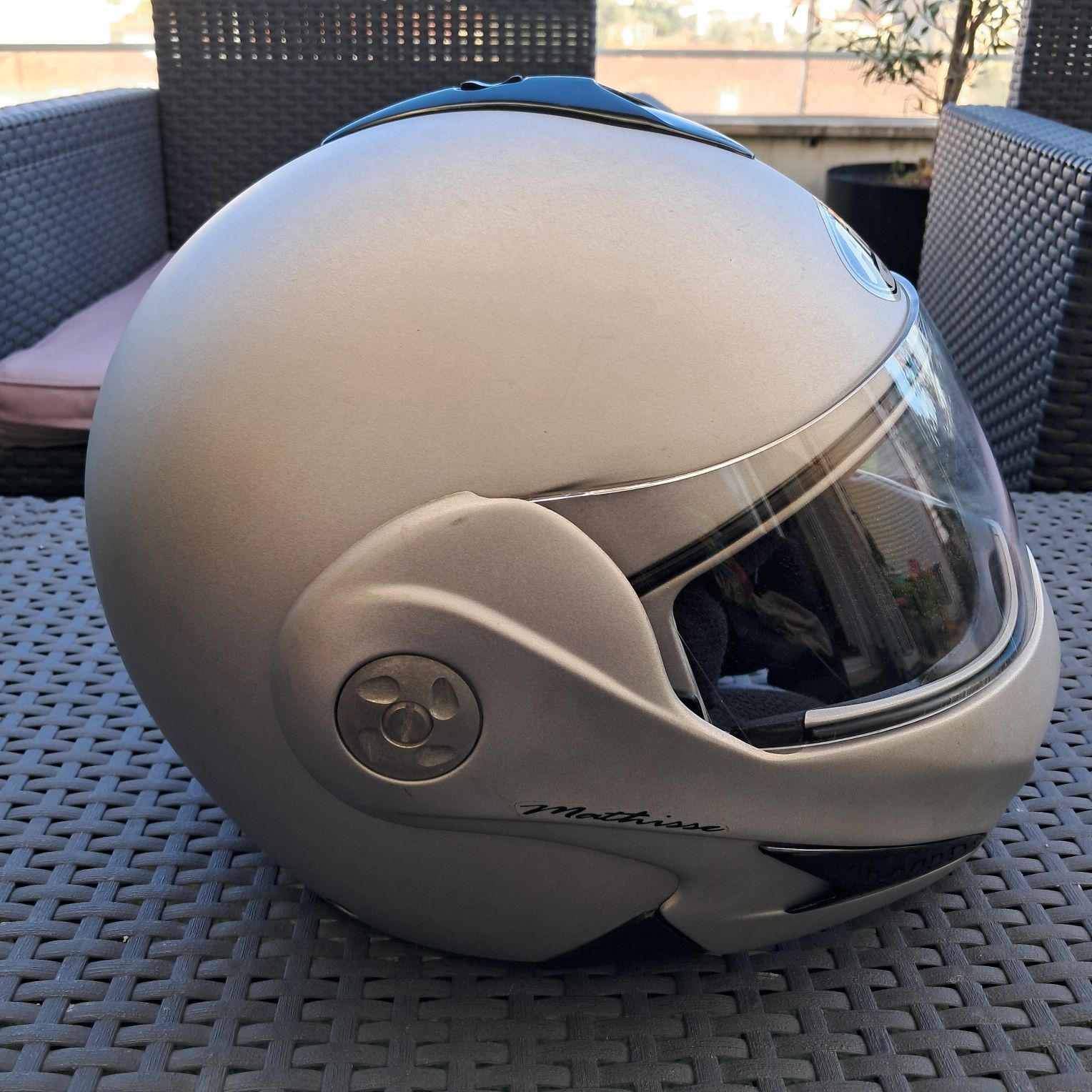 Capacete MODULAR Airoh Mathisse c/ Bluetooth