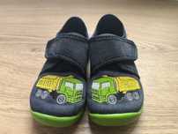 Buty Superfit r. 24 wywrotka, jeans z zieloną podeszwą
