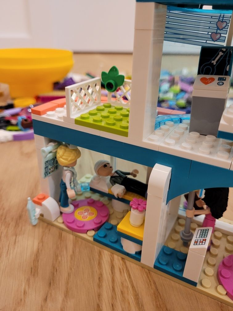 Lego Friends szpital w Heartlake!!!